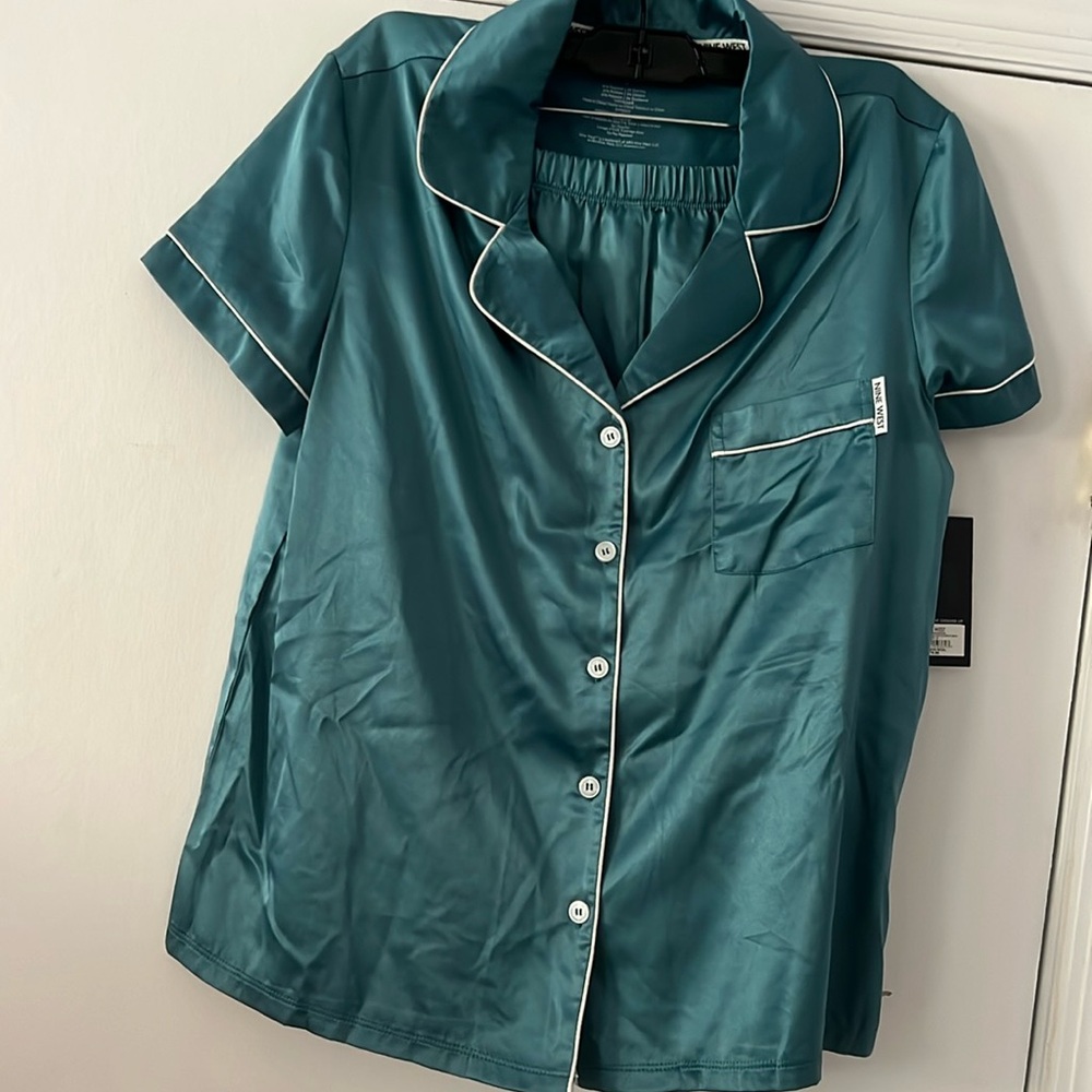 Nine West pj set